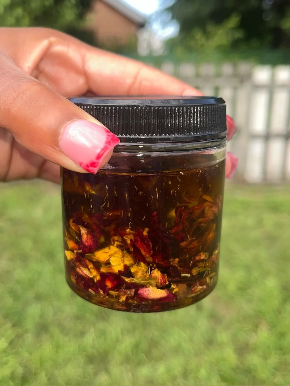 YOU HAVE TO TRY THIS OIL FOR YOUR SKIN | Rose 🌹 & Hibiscus infused Olive Oil